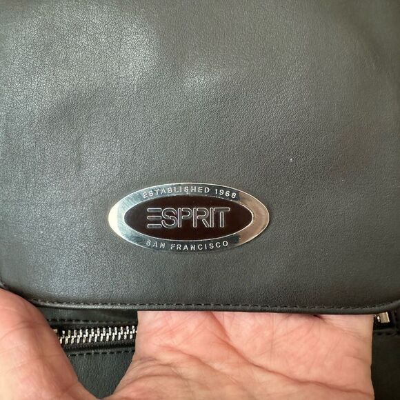 Y2K Esprit Vintage Faux Leather
Drawstring Backpack - Picture 7 of 13